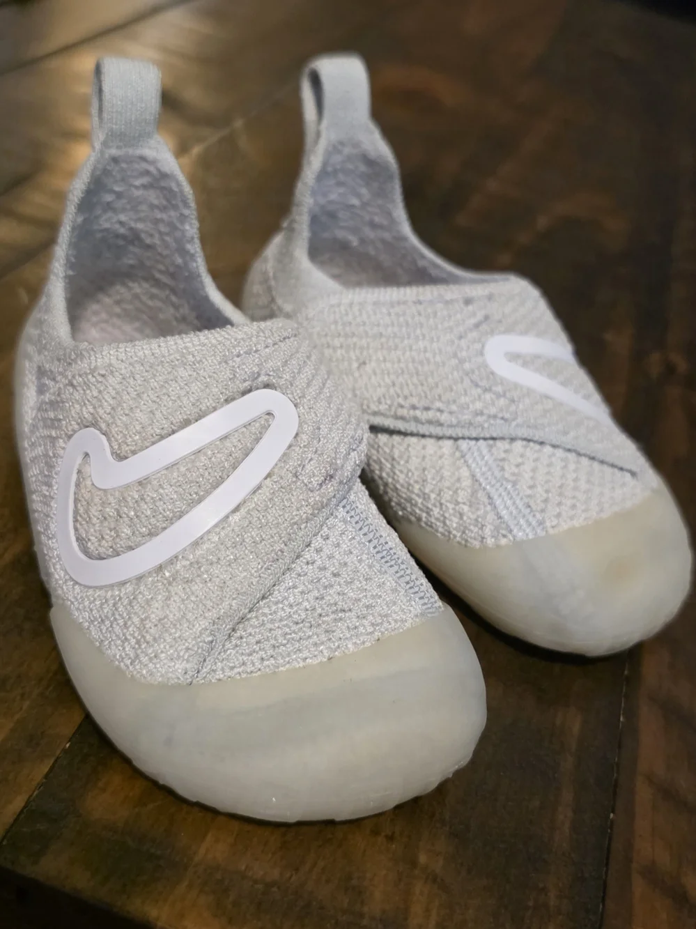 Nike Kids Slip-On Knit Shoes in Light Gray - Picture 1 of 5